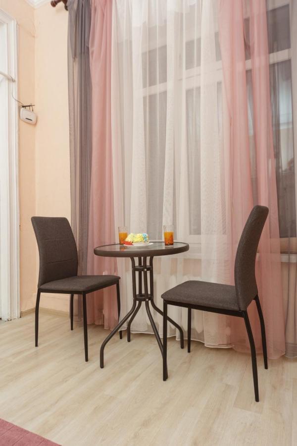 Comfortable Apartment In The Very Center Of Odessa Zewnętrze zdjęcie