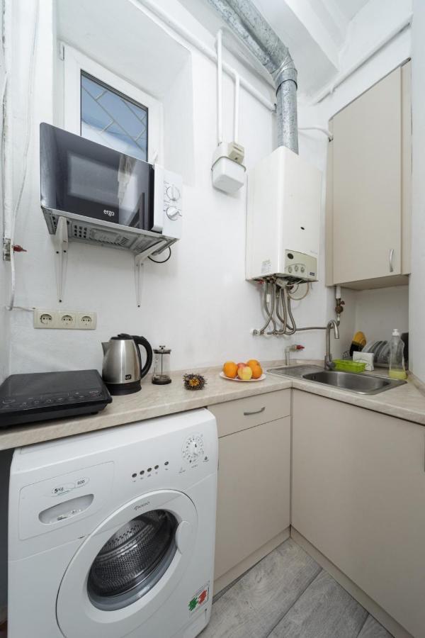 Comfortable Apartment In The Very Center Of Odessa Zewnętrze zdjęcie
